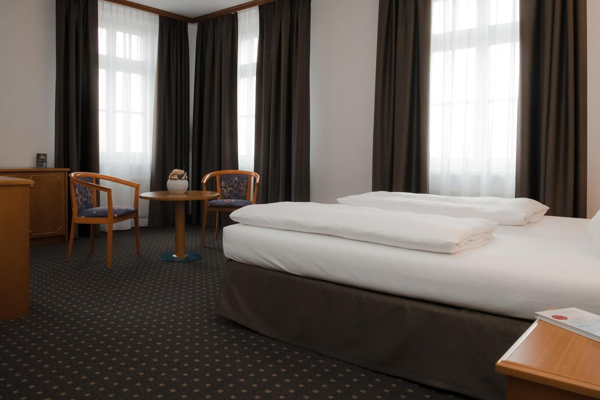 Hotel Alekto Freiberg Ngoại thất bức ảnh